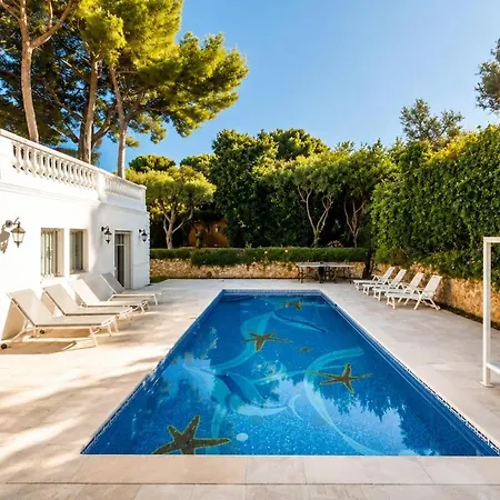 Βίλα Bienvenuty In Cap D'antibes With Sea View