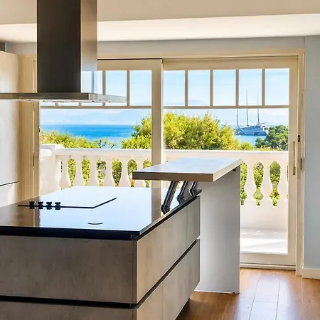 Вілла Bienvenuty In Cap D'antibes With Sea View Антіб